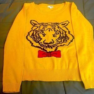 BONGO mustard yellow tiger with bow tie sweater size SMALL excellent condition